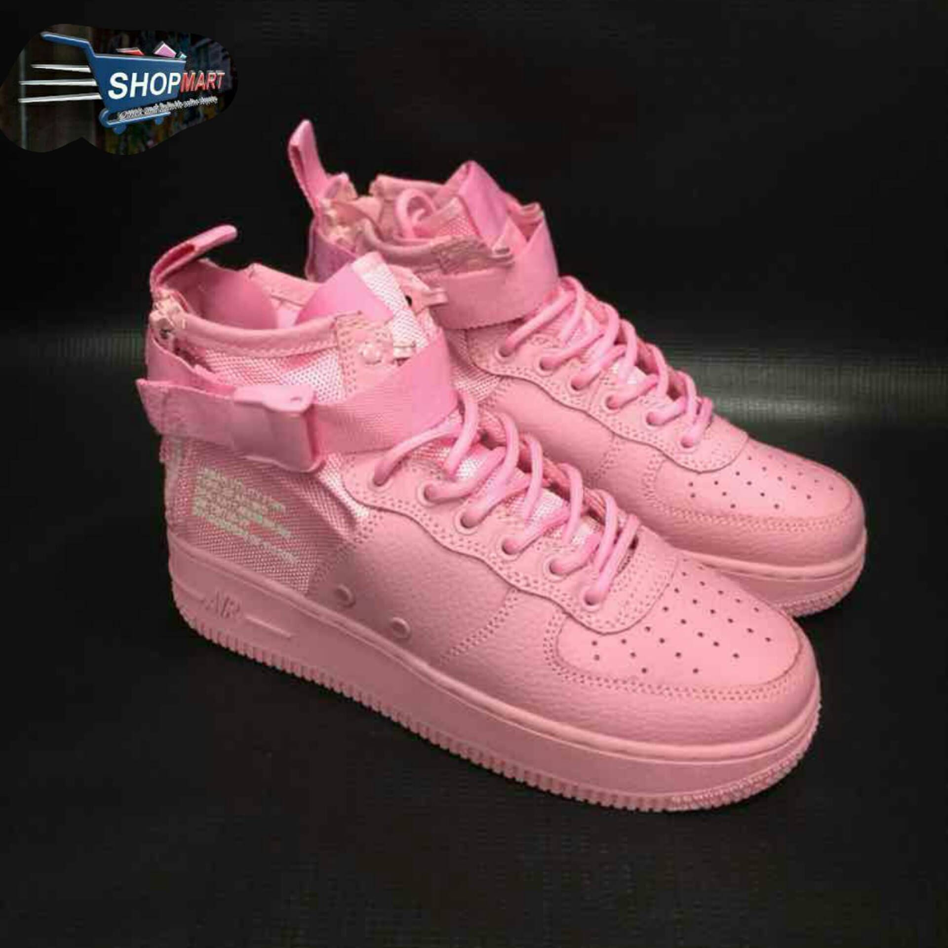 NIKE AIR SNEAKERS