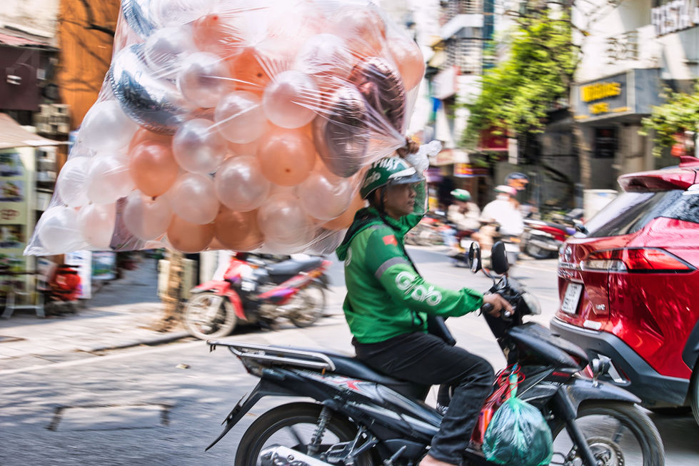 Vietnam Street Bike Grab 2023
