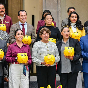 Entrega Gobernadora Delfina Gómez 613 alcancías de la “Campaña de Boteo Teletón 2026”