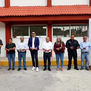 Raciel Pérez reconstruye instalaciones de protección civil y bomberos
