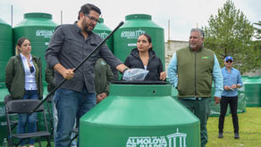 Más agua para las familias: entrega Adolfo Solis cerca de mil tinacos