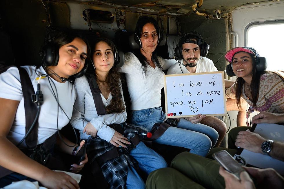 Regresan a casa 20 secuestrados tras más de 2 años en cautiverio en Gaza