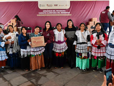 Distribuye DIFEM desayunos para mexiquenses en situación de vulnerabilidad