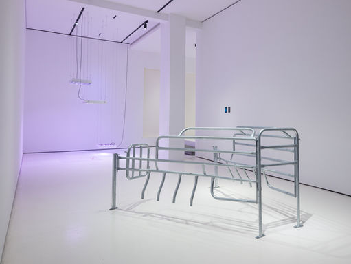 ABRAHAM RIVERÓN. 
Como el blanco a la entraña. Galería BIBLI.