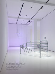 ABRAHAM RIVERÓN. 
Como el blanco a la entraña. Galería BIBLI.