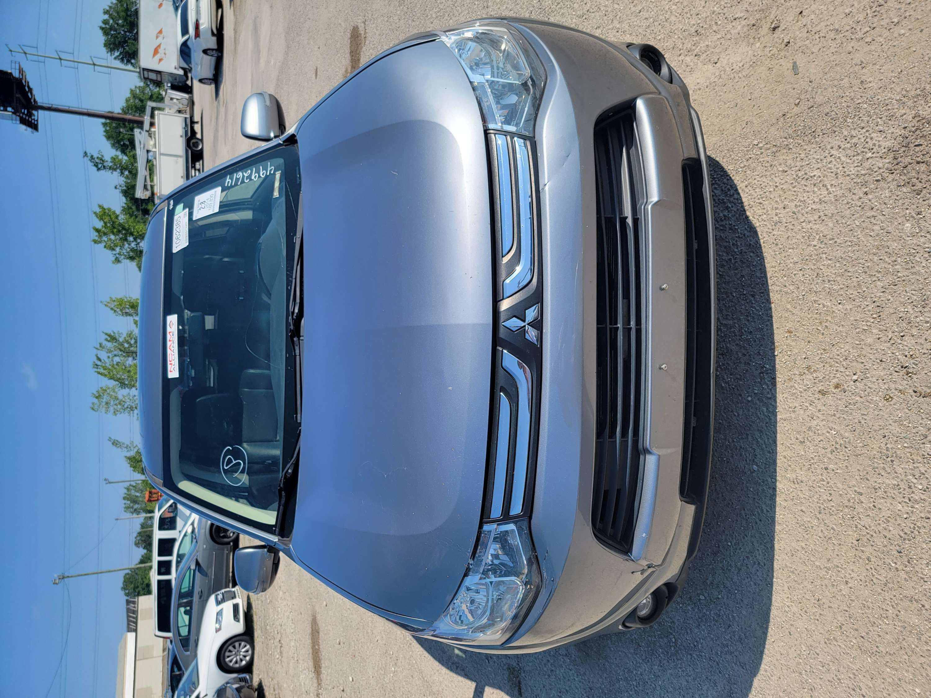 2014 MITSUBISHI OUTLANDER SE