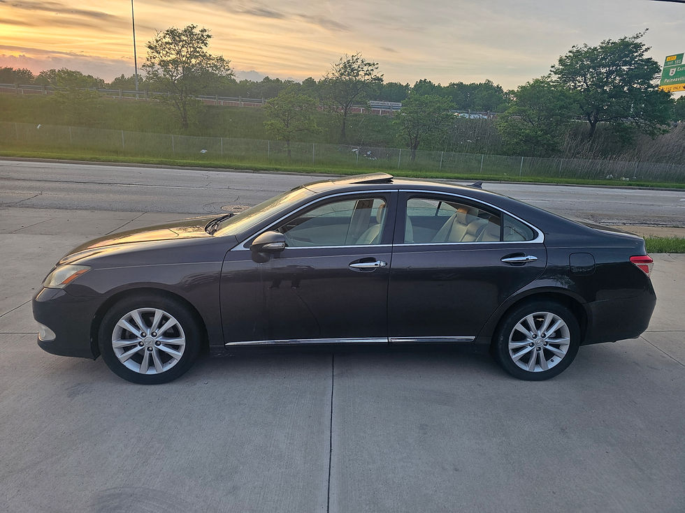 Thumbnail: 2011 LEXUS ES 350