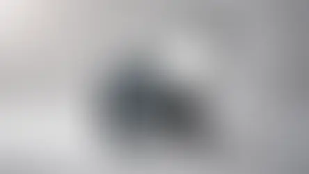Hensel Integra 500 Plus stüdyo flaşı, profesyonel paraflaş gövdesi ve Freemask destekli dayanıklı 500 Ws stüdyo ışık sistemi.