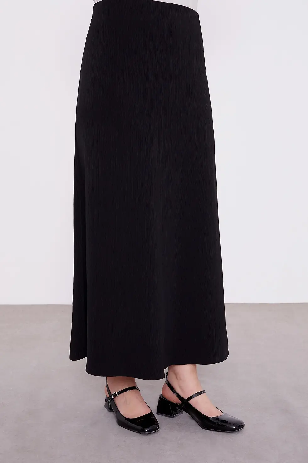 Küçük resim: PİLİSELİ ETEKLİ TAKIM