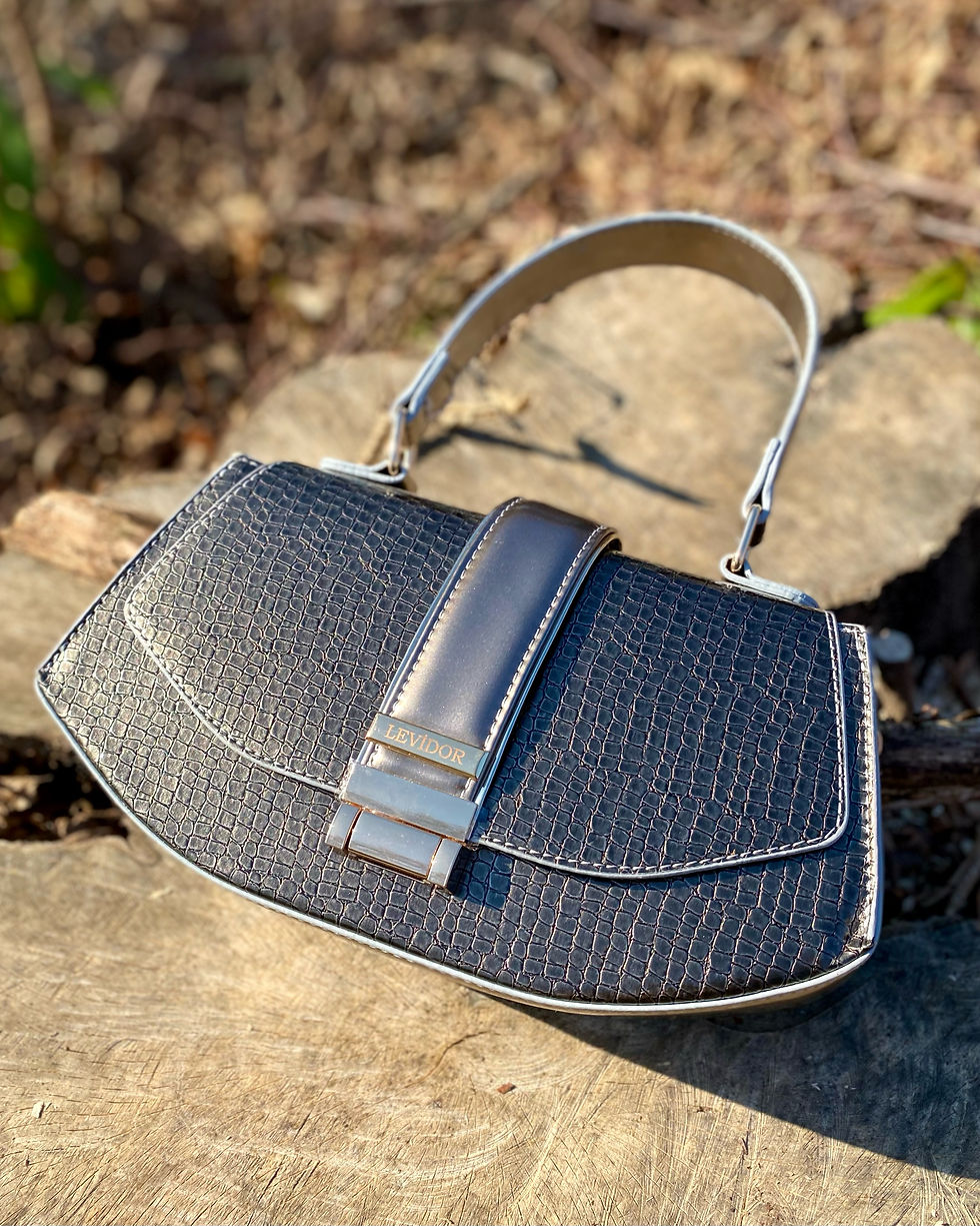 YILAN DERİ DESENLİ EL ÇANTASI