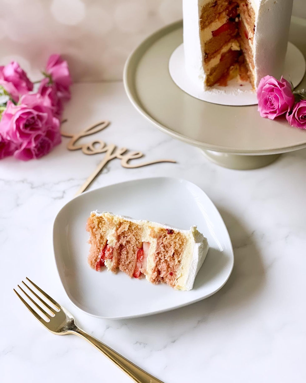 Gluten free and vegan pink champagne cake