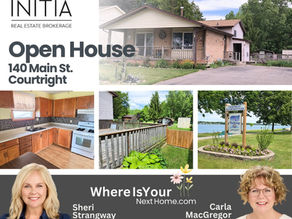 Spacious 4-Level Back-split Backing Onto Green Space Steps from the St. Clair River - Courtright!