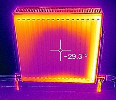 Thermal image of radiator