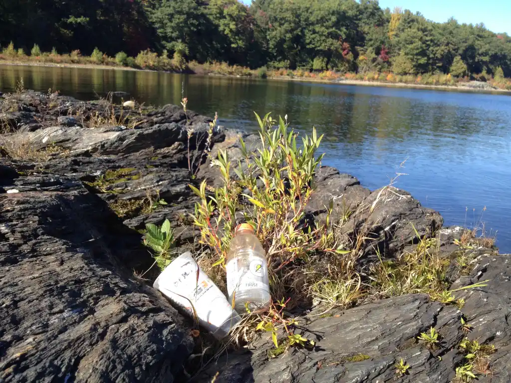 Trash-lake.jpg.webp