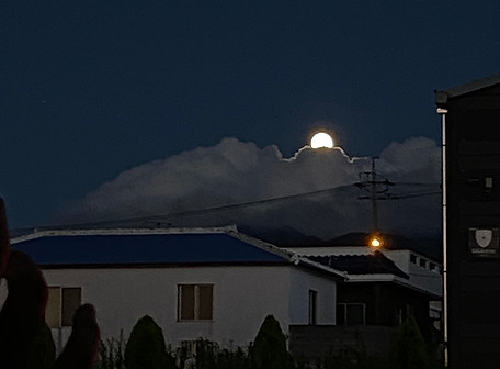 Glowing moon.jpeg
