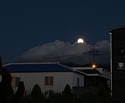 Glowing moon.jpeg