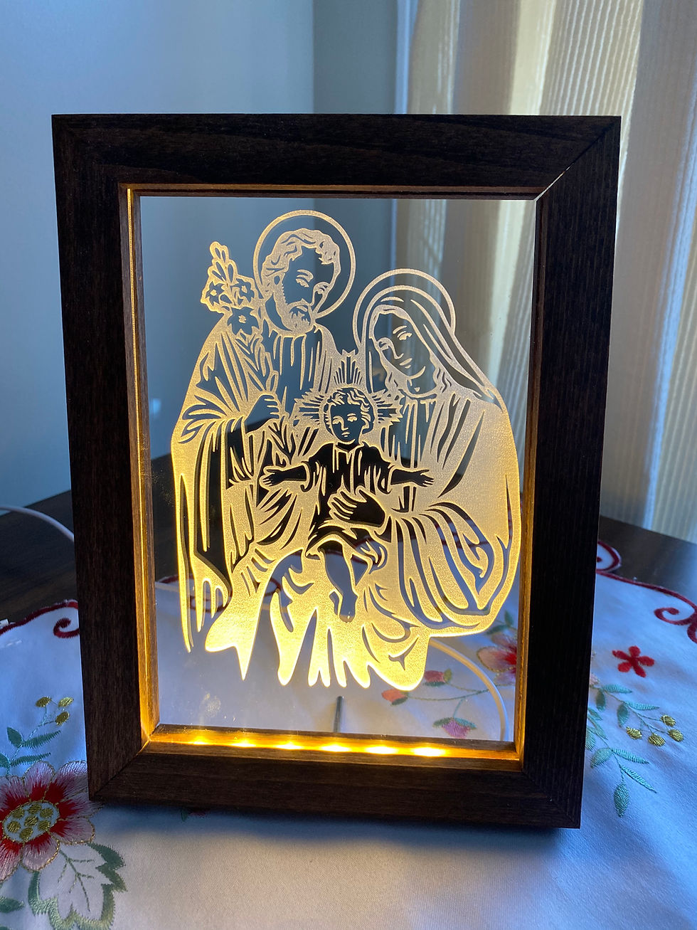 Thumbnail: Wooden LED Photo Frame