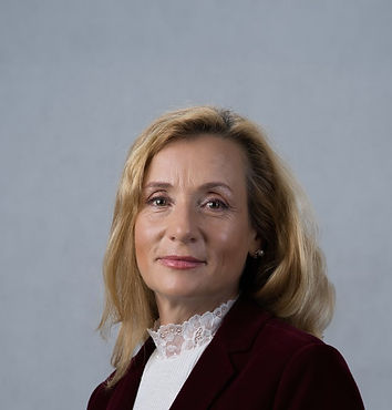 Svetla-Milanova-02 (Custom).jpg