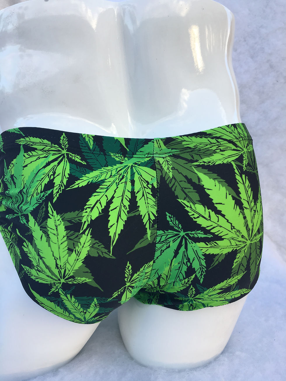 Thumbnail: BRIEFS