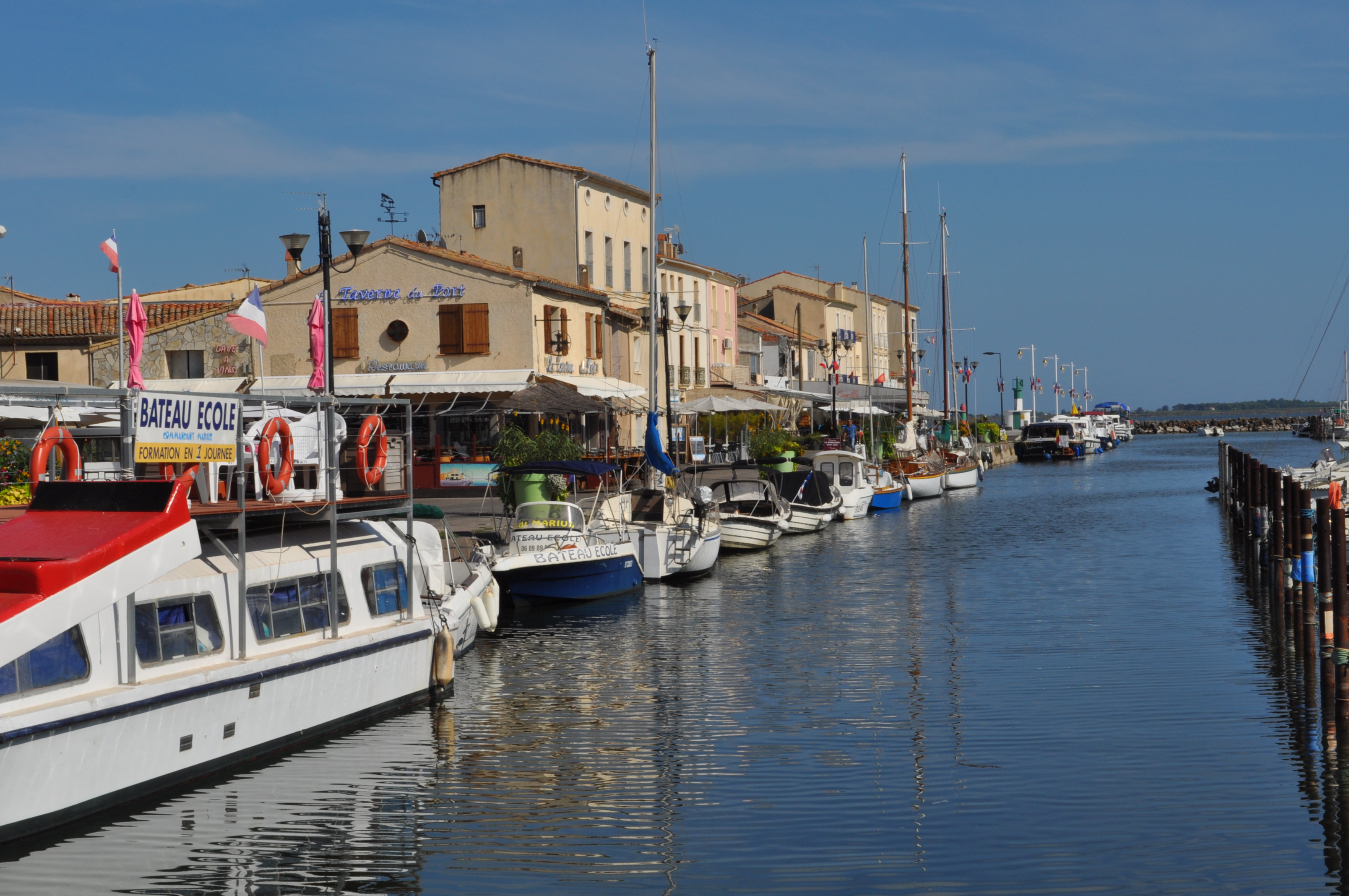 Marseillan port