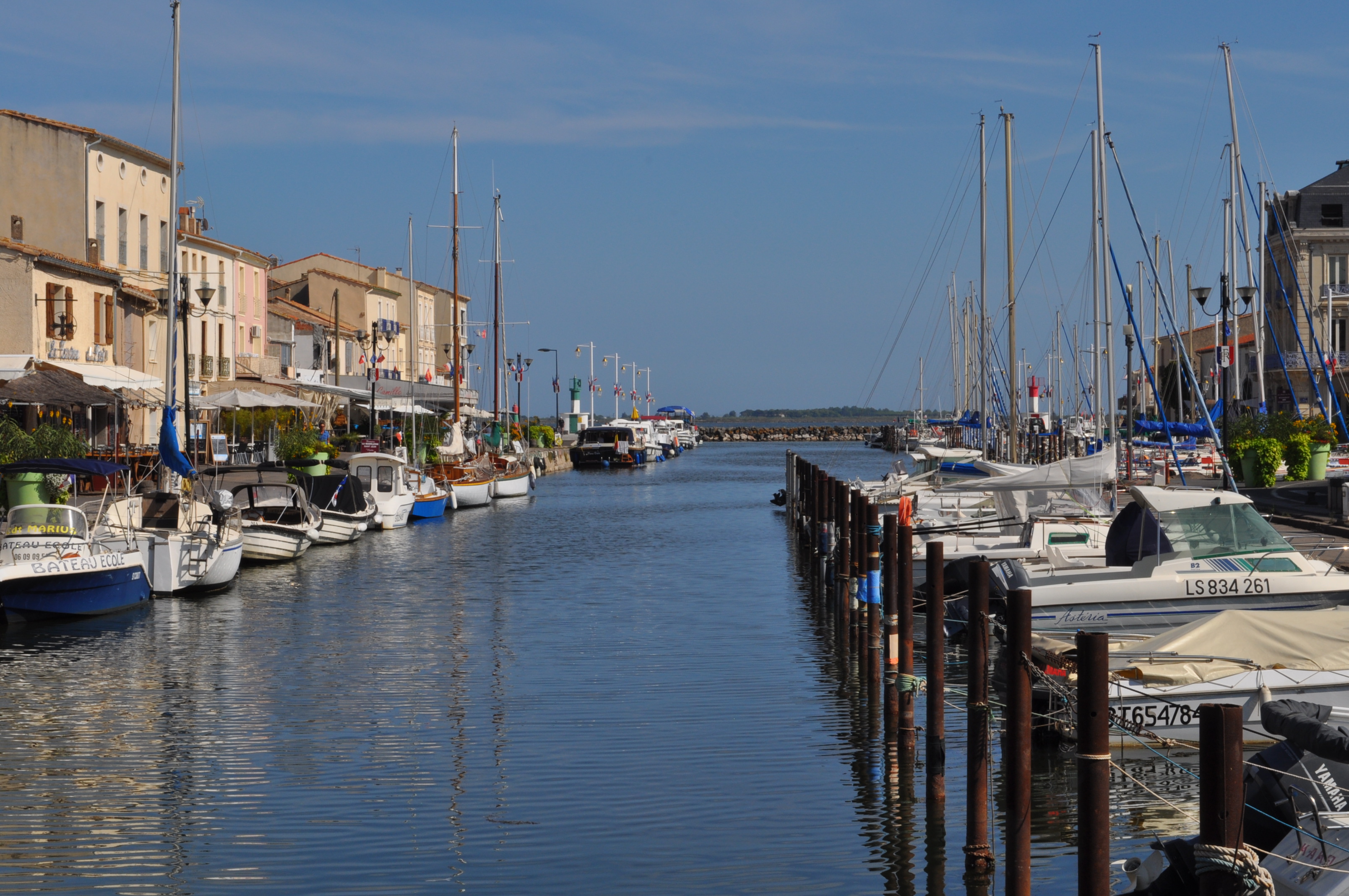 Marseillan port