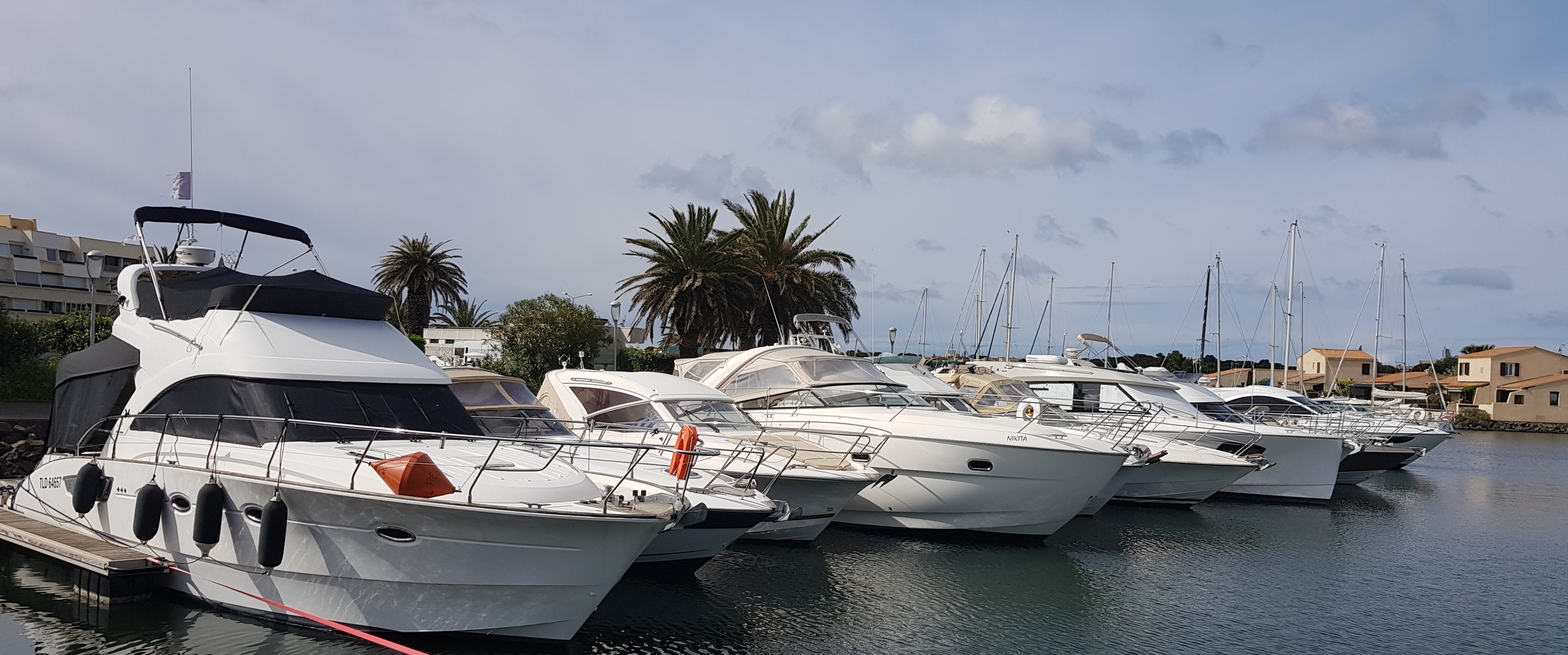 Port Ambonne