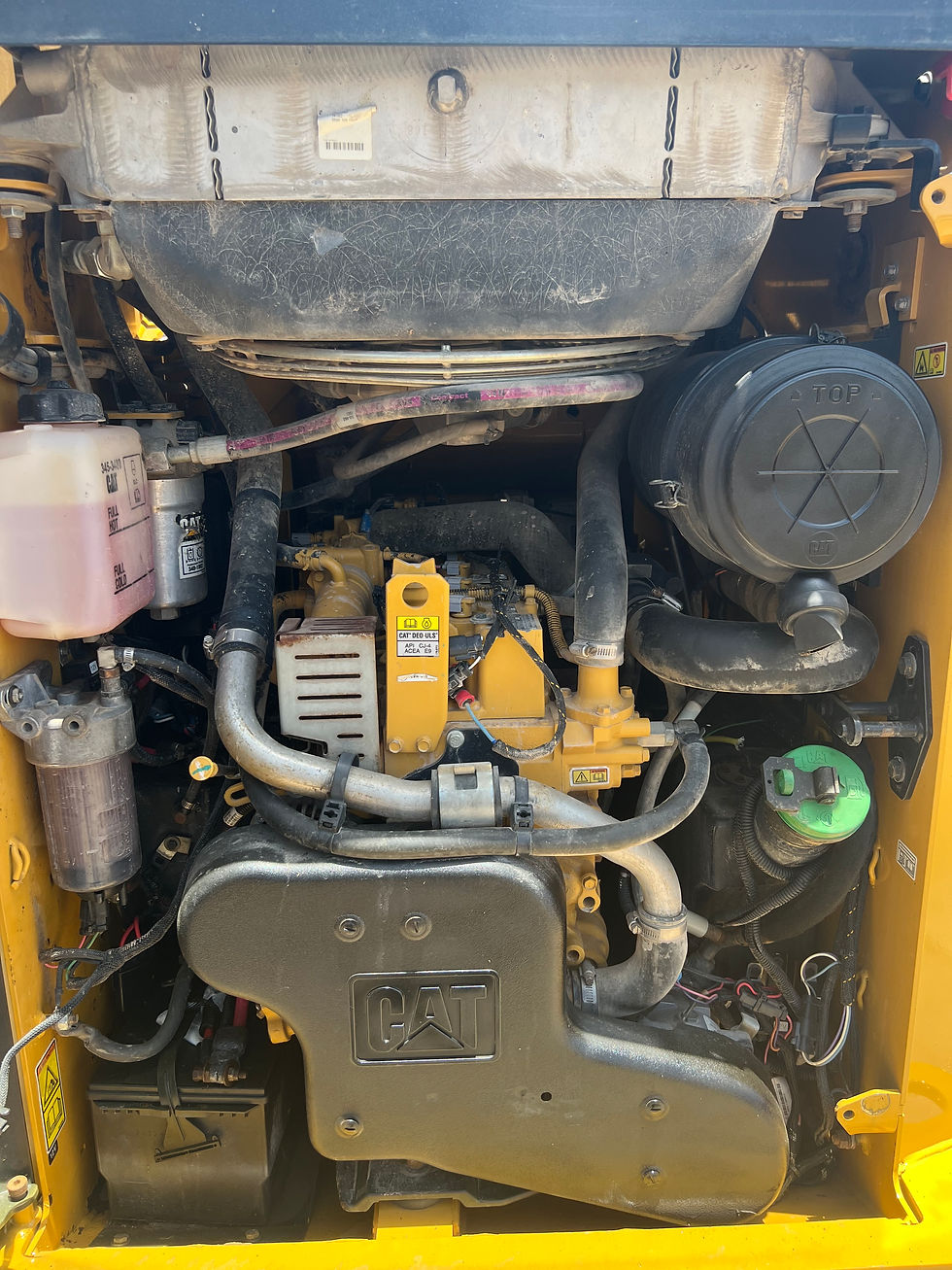 Miniatura: 2015 Cat 259D