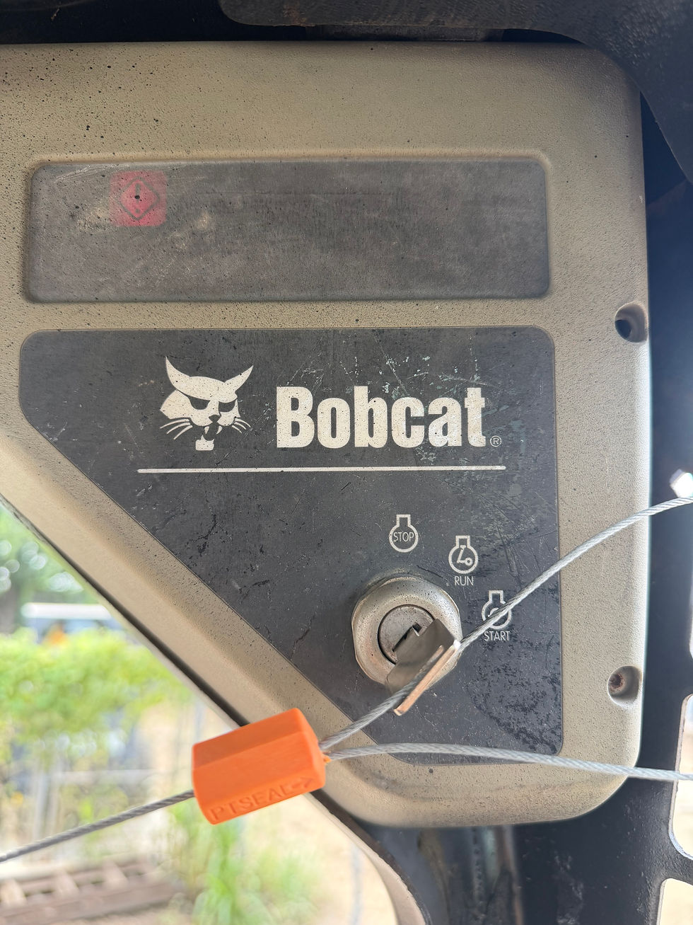 Miniatura: 2001 Bobcat T200