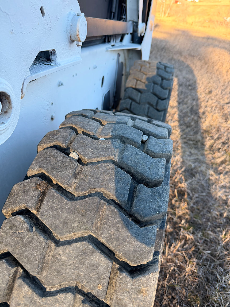 Miniatura: skid steer loader tire tread