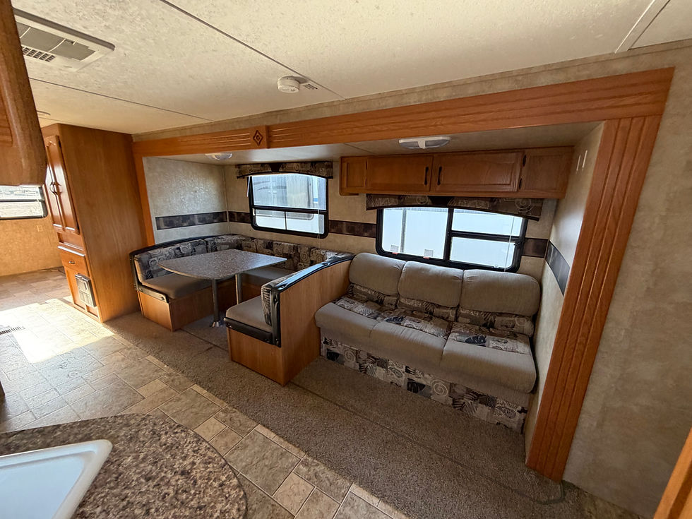 Thumbnail: 2010 Keystone Sprinter 31BH Travel Trailer #PU03