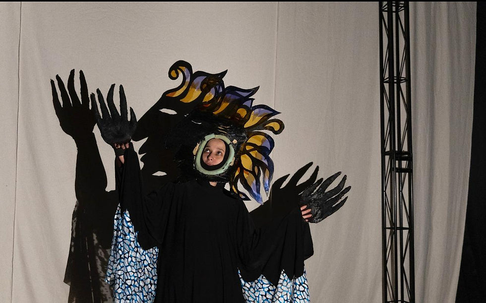 Espetáculo gratuito de teatro de sombras destaca culturas indígenas no interior paulista