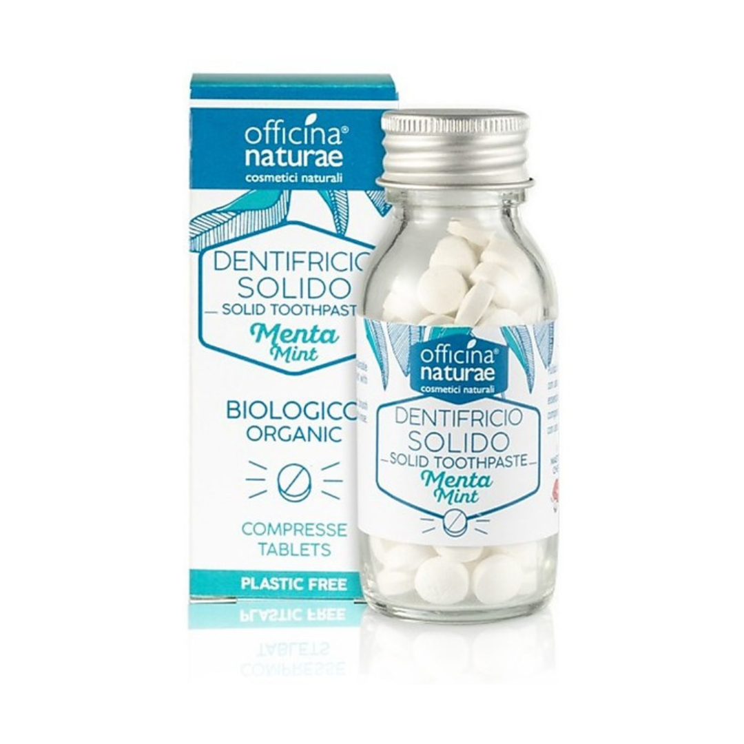 Dentifricio solido alla menta in pastiglie