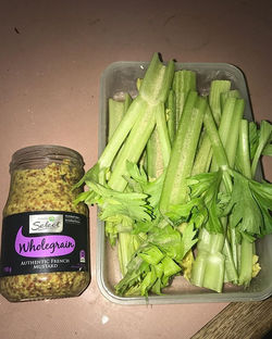 Study snacks #dunnrightfitness #traintuff #physique #smile