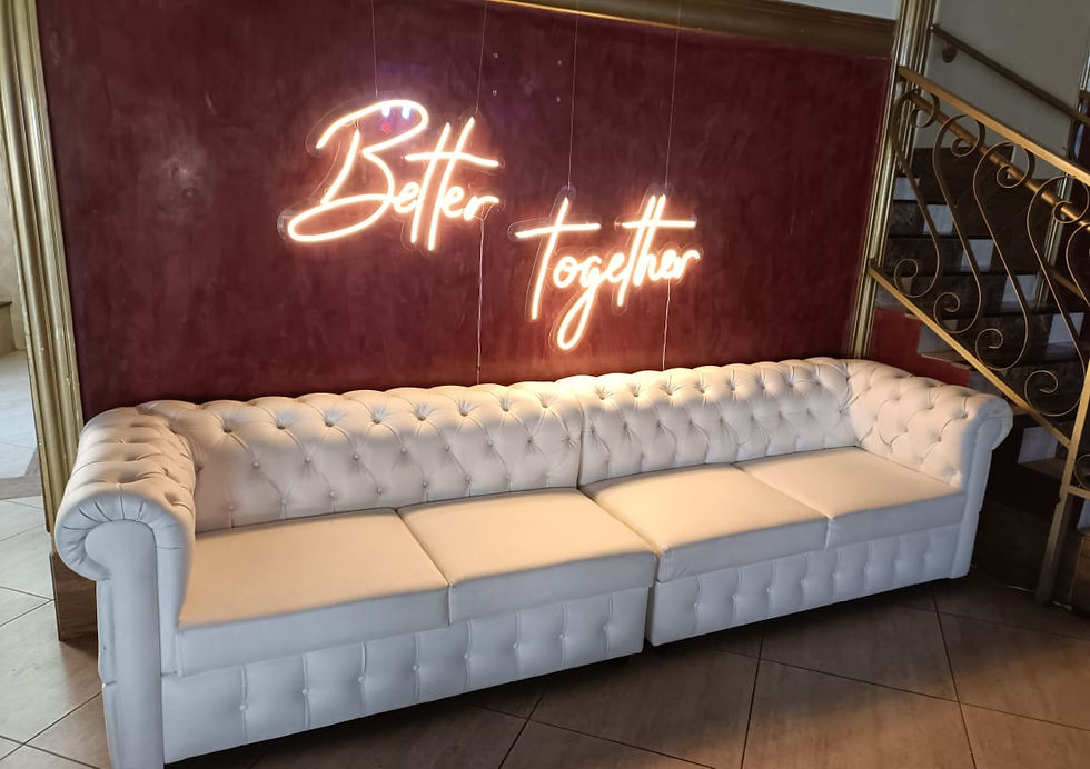 R$ 500 / Sofá 3 m Chesterfield