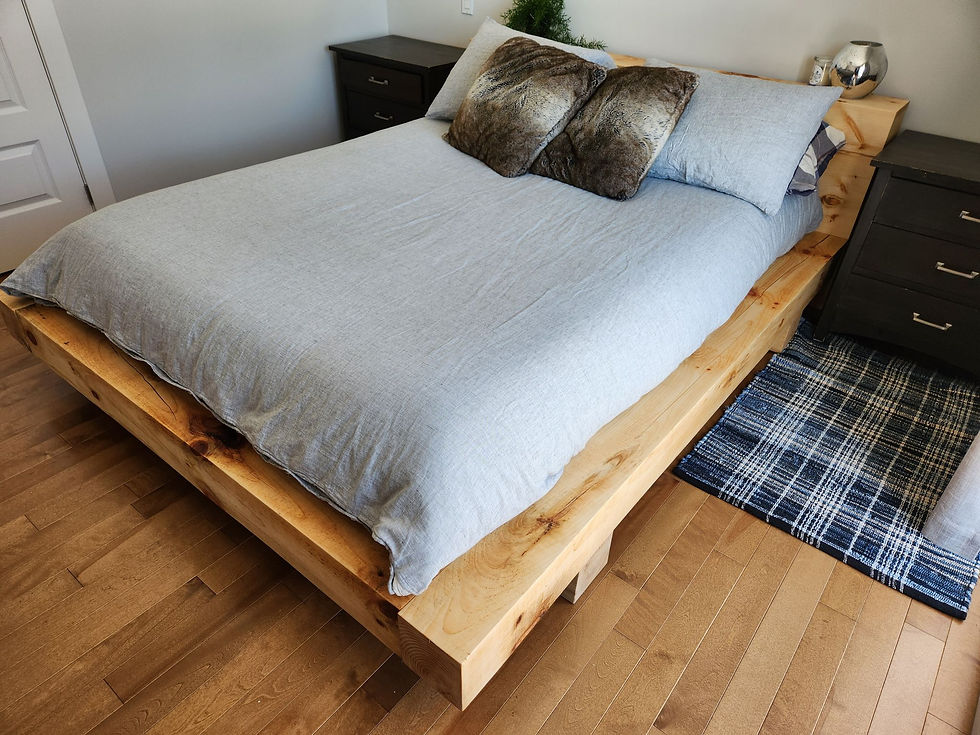 Lit en poutres de bois massif L-16