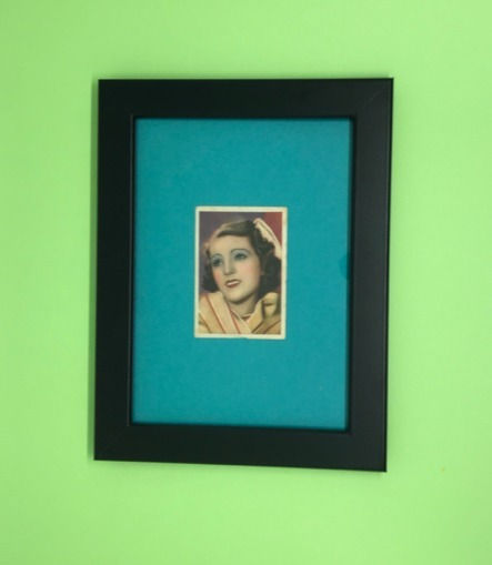 Miniatura: Cuadro actriz "Annabella" cromo original 1940's