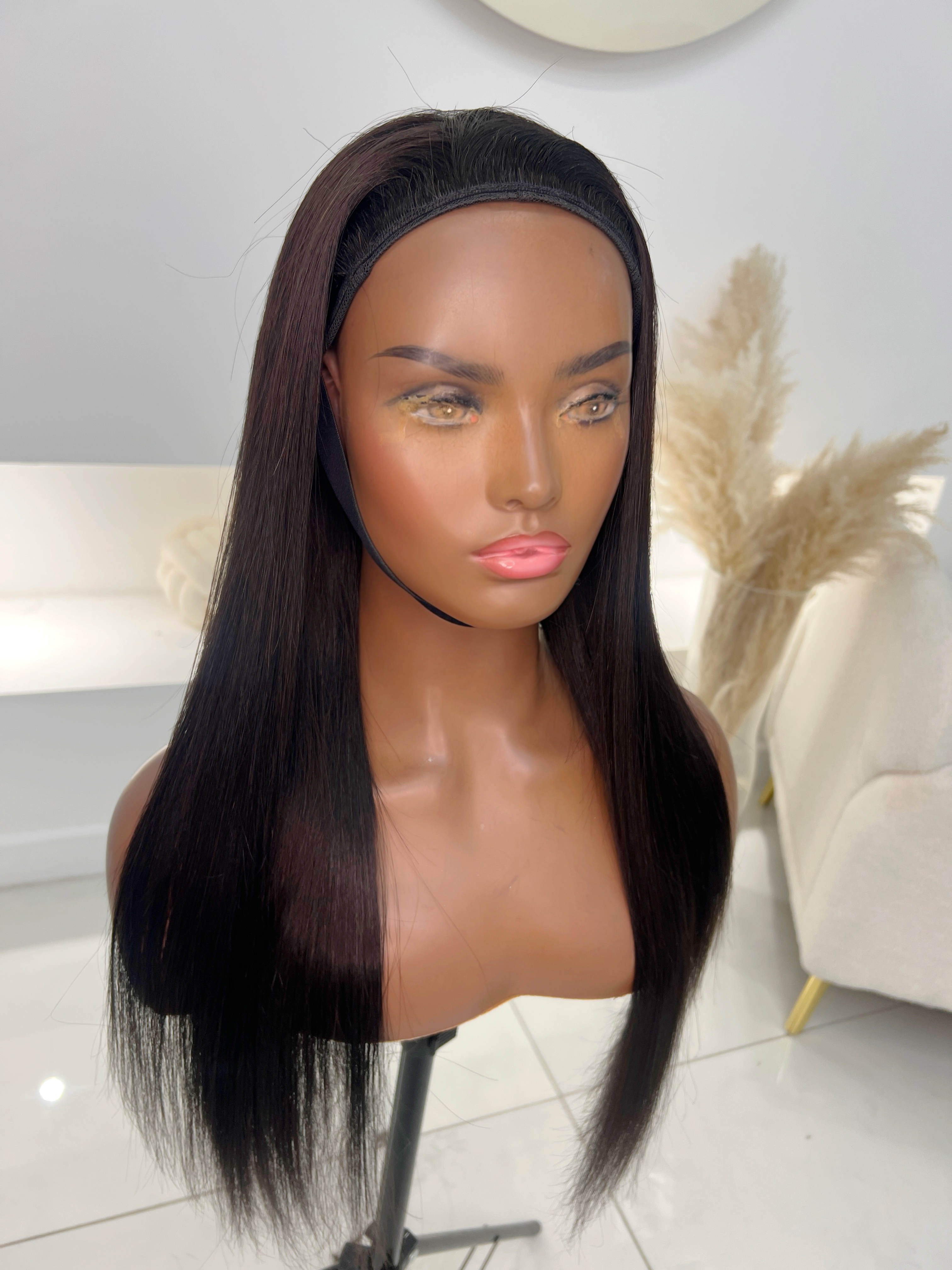 Straight clip in wig