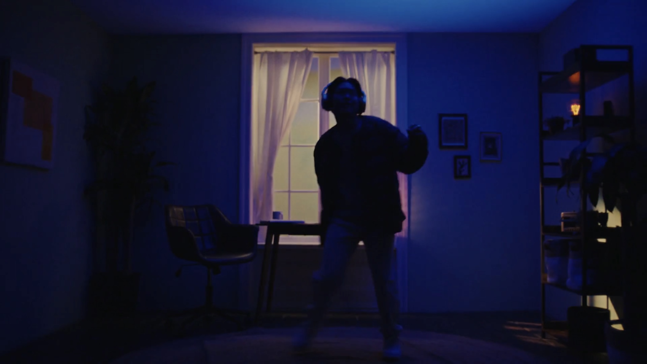 Spotify DJ still 3