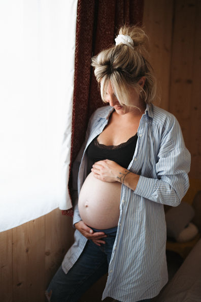 Séance photo de grossesse à la maison, Louannec