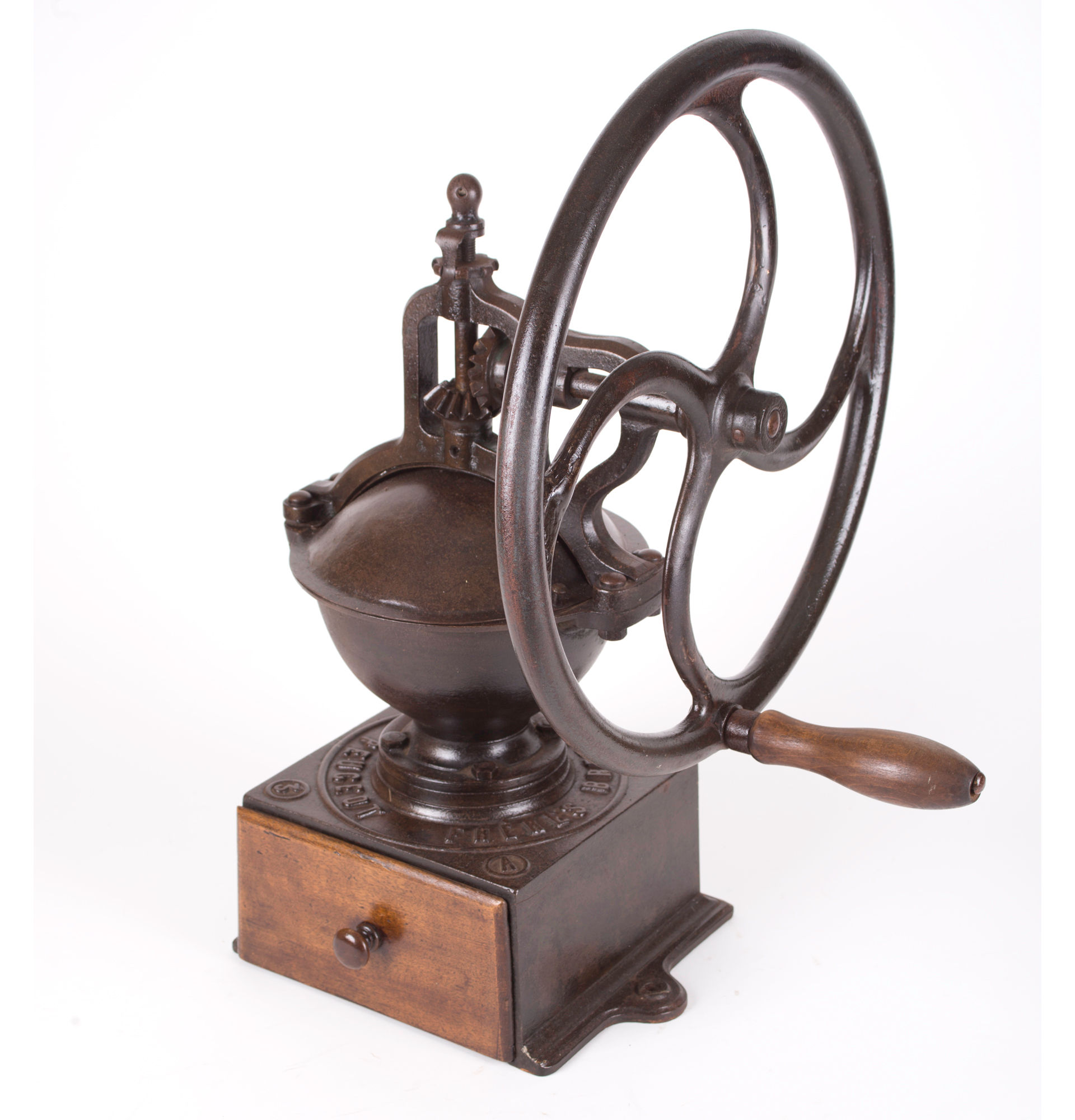 First cast-iron mills  Peugeot freres  coffee grinder 1840/1870