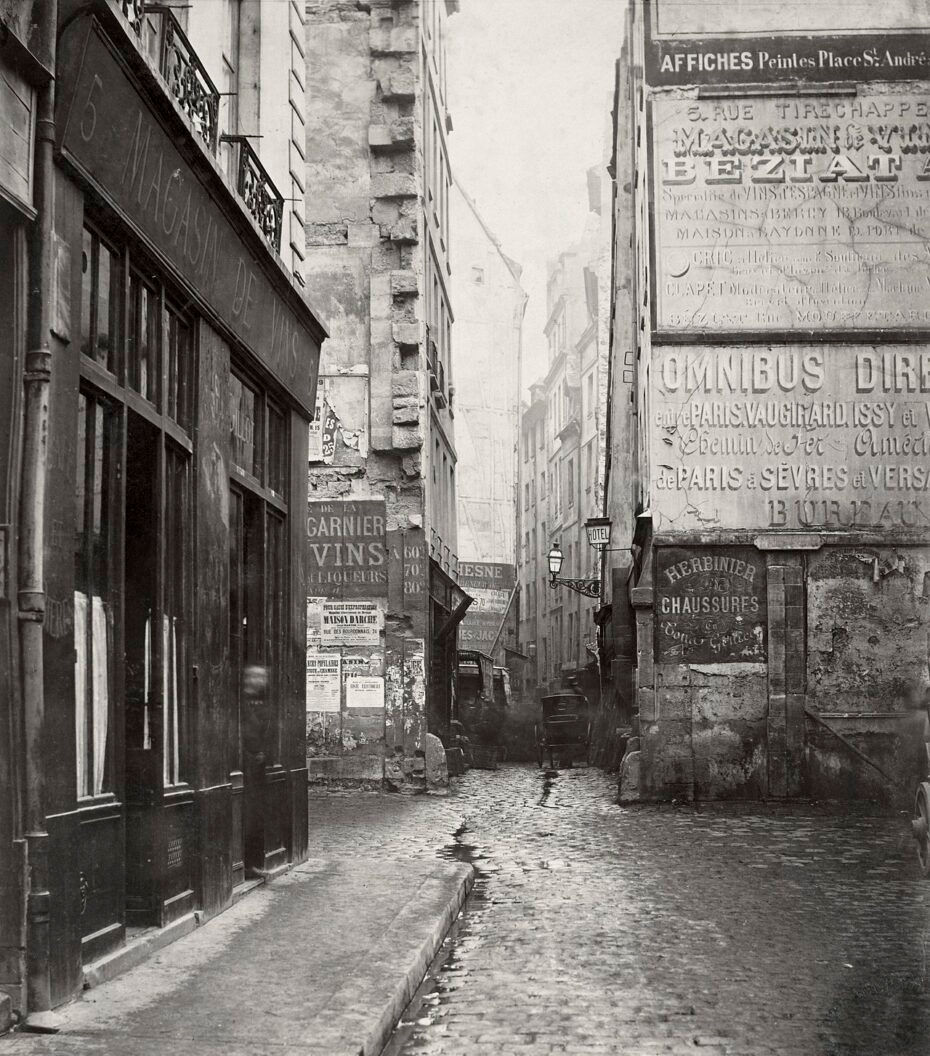 Thumbnail: Paris Pittoresque  early photographies  of Haussmann  "urban renovation "  1860
