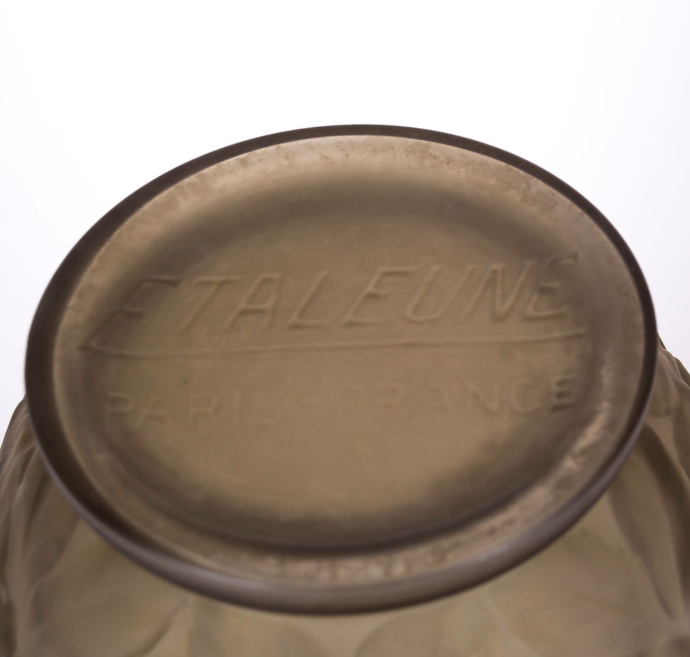 French art deco long Etaleune Vase 1920