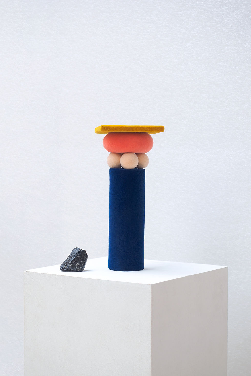 Miniatura: Fluffy Plinth