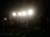 parece um palco na penumbra