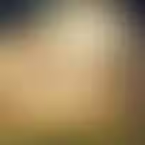 Desenho da Mão de Deus saindo das nuvens apontando para um humano que lhe abre os braços