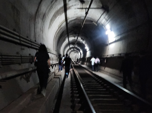 Fire on Seoul Subway Line 5 Forces 400 to Evacuate