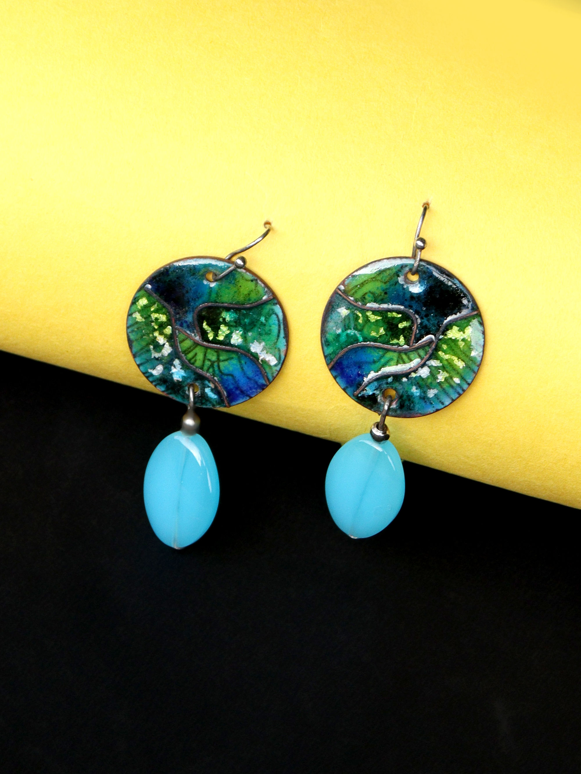 Danglers