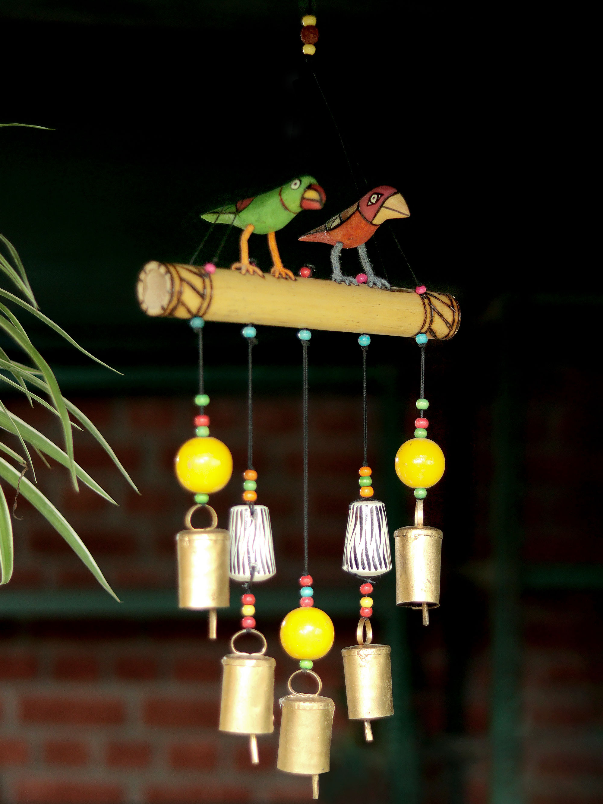 Wind Chimes (Parrot)