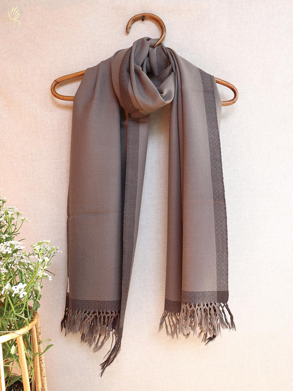 Kullu Wool Grey Stole