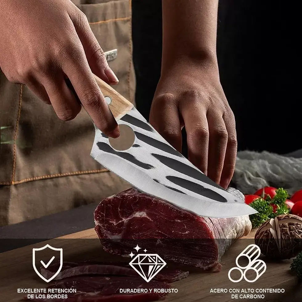 Miniatura: Cuchillo de chef con diseño forjado a mano, perfecto para cortes precisos y duraderos.